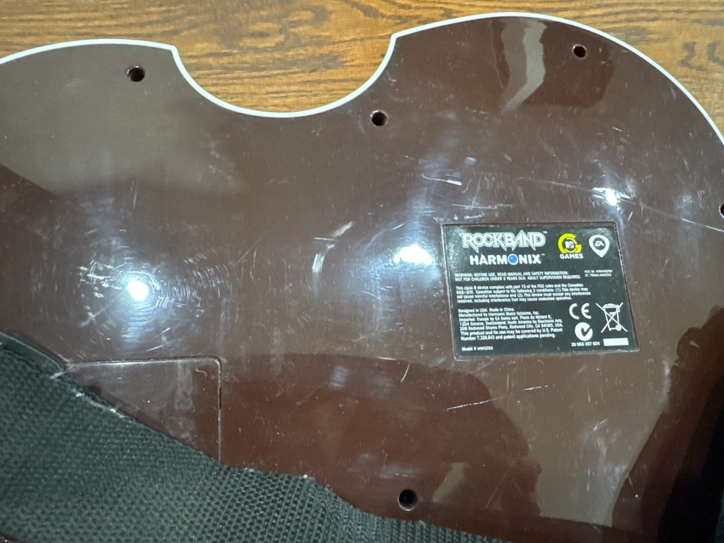 Rock Band Harmonix Guitar Controller- Nintendo Wii - photo 2