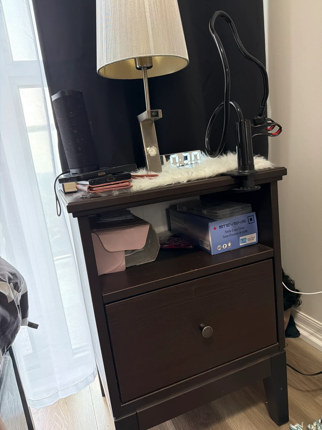 Night Stand/ Bed Side Table for Sale - photo 2