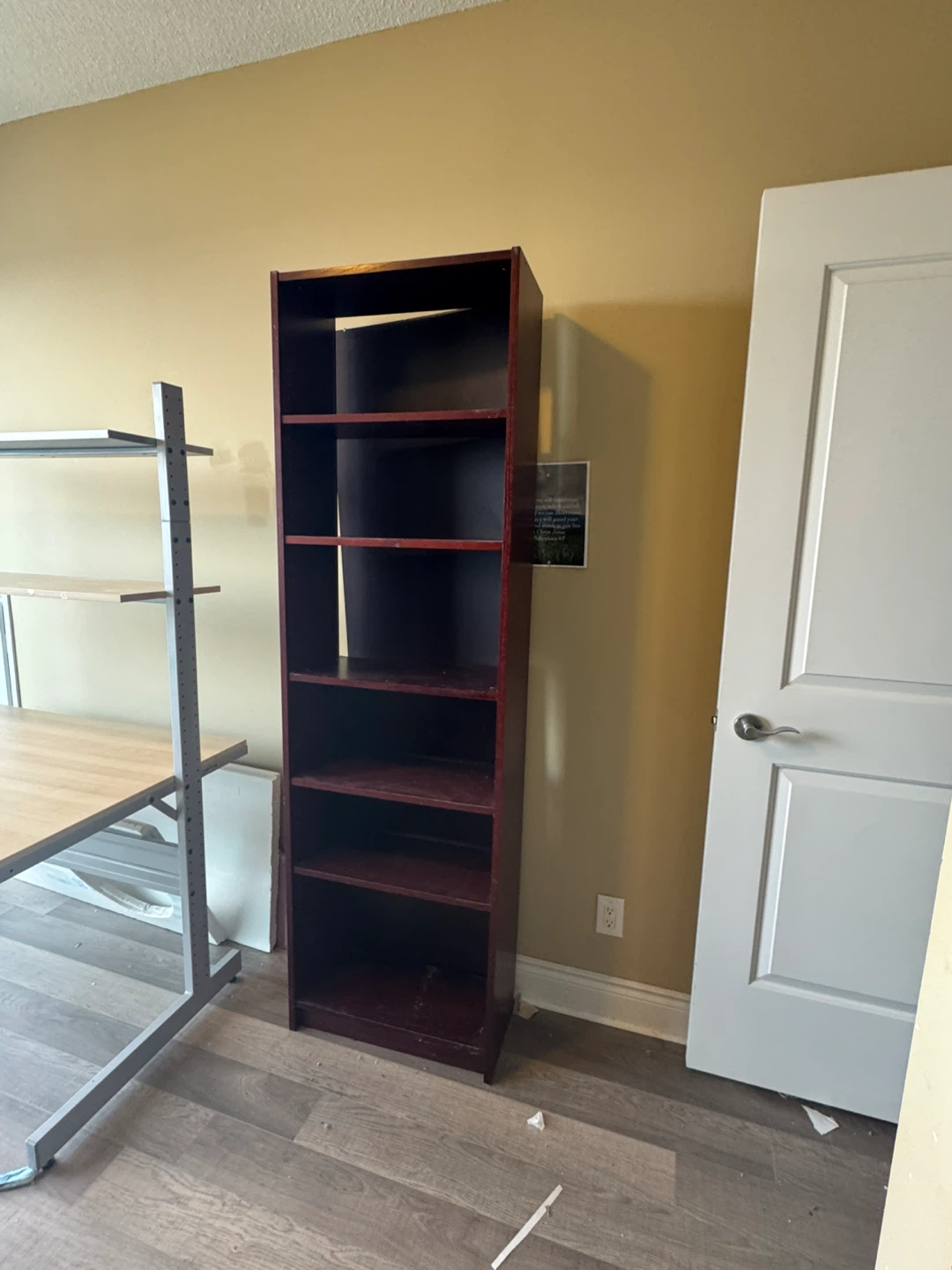Moving Sale FREE Furniture & Household Items Pickup Only - photo 2