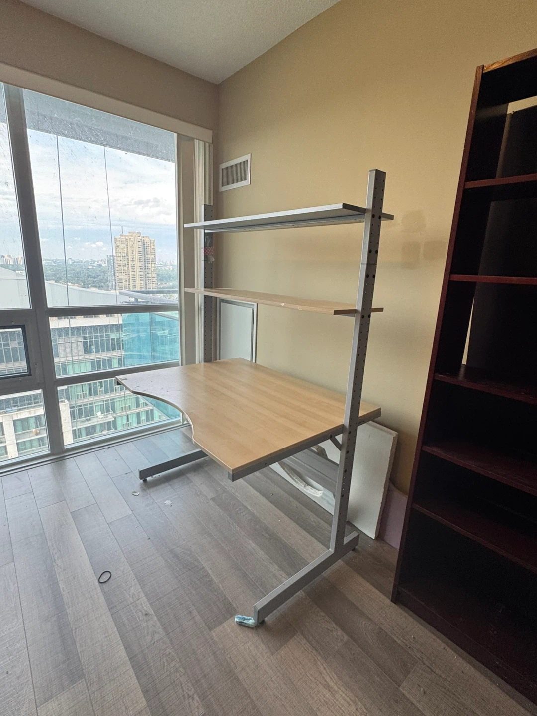 Moving Sale FREE Furniture & Household Items Pickup Only - photo 3