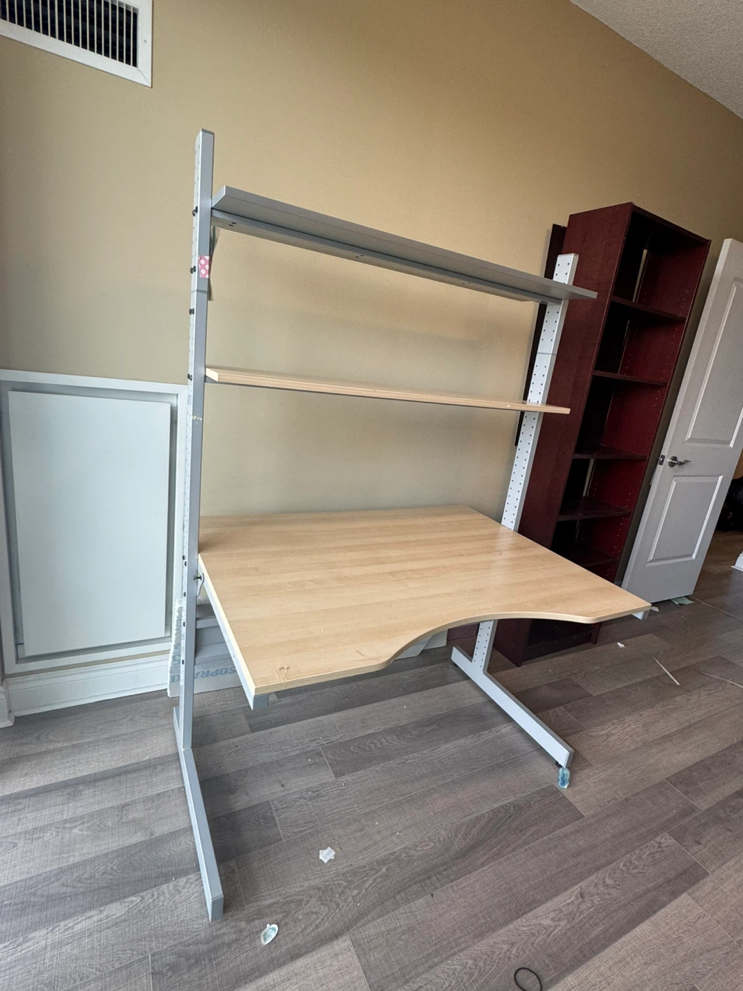 Moving Sale FREE Furniture & Household Items Pickup Only - photo 4