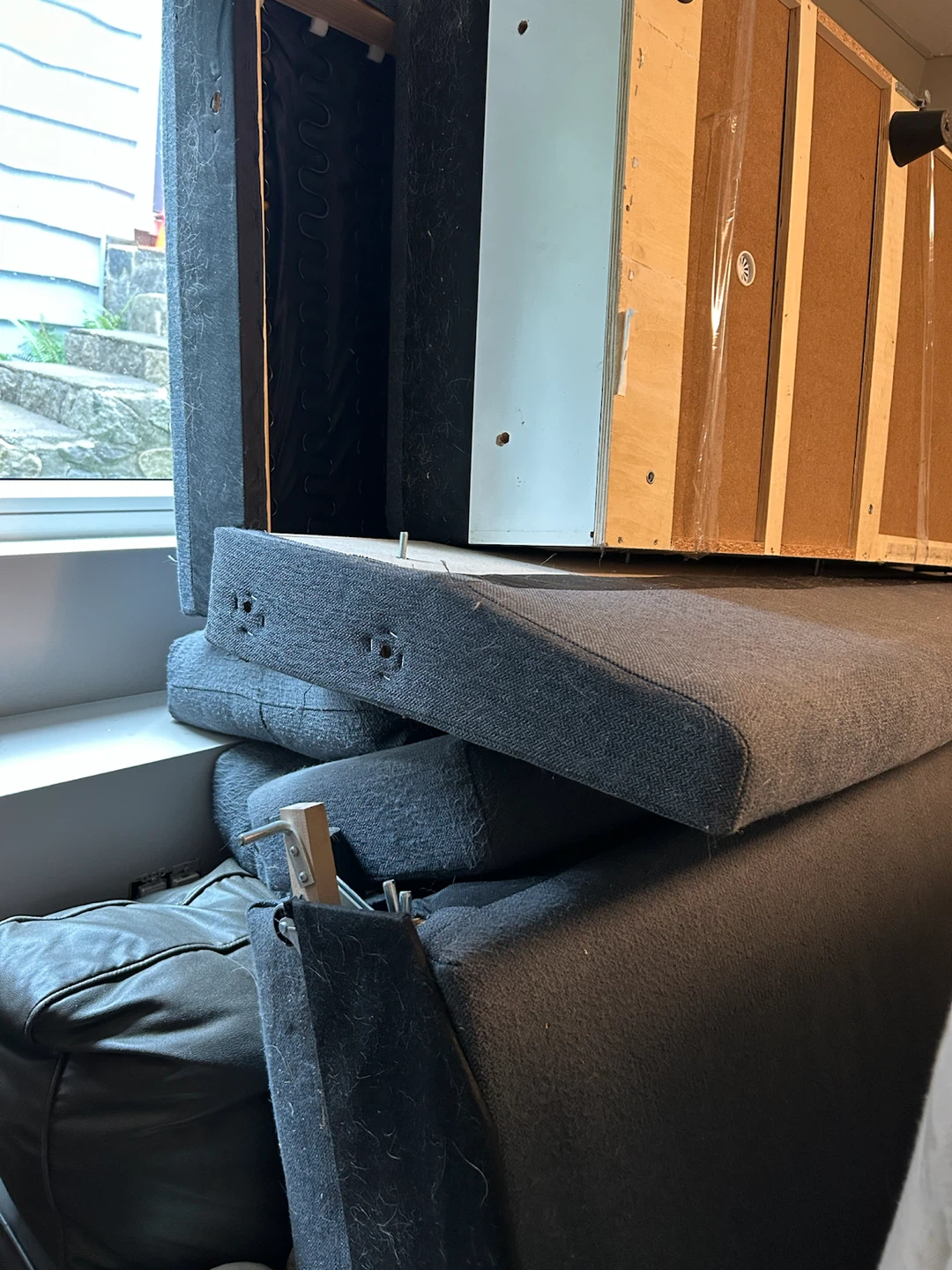 IKEA HOLMSUND sleeper sofa in medium grey - photo 2