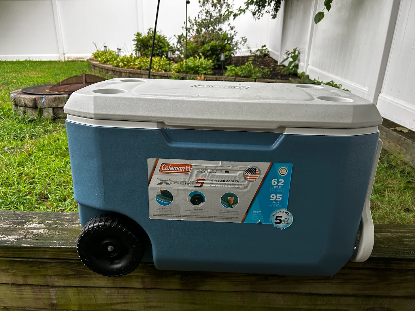Coleman Xtreme Wheeled Cooler 95 Cans
