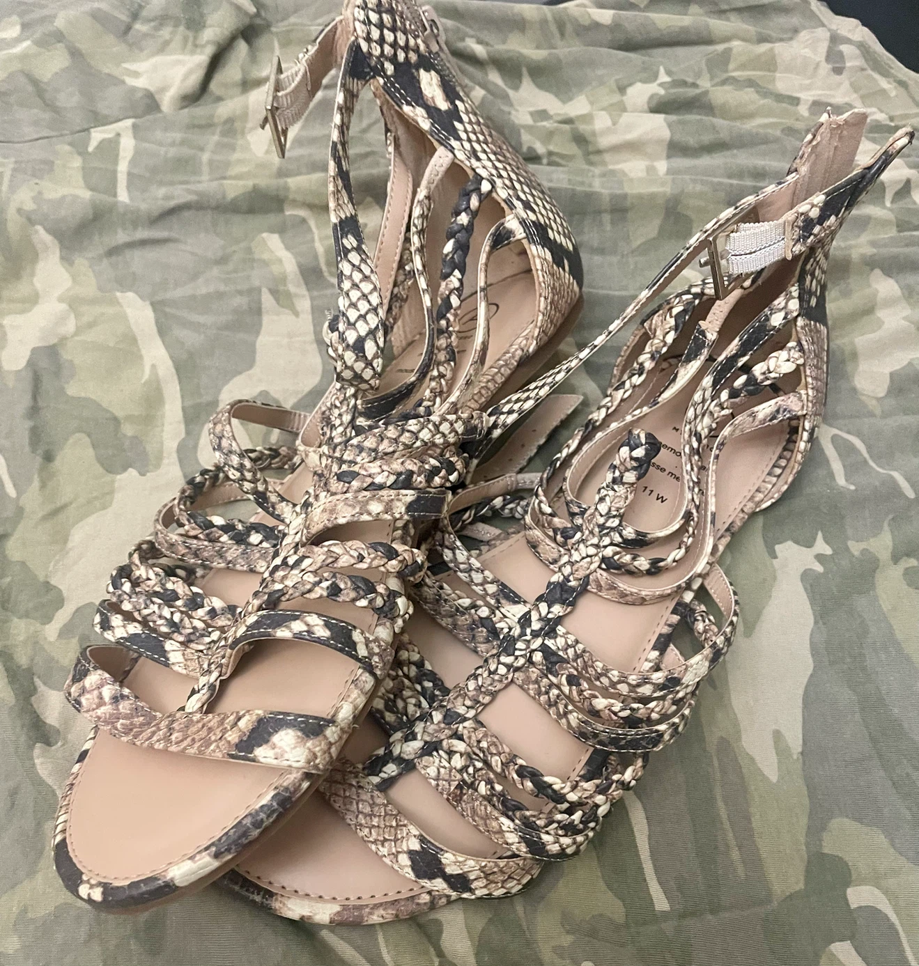 H&M Black Slides & Faux Snake Gladiator Sandals - photo 2