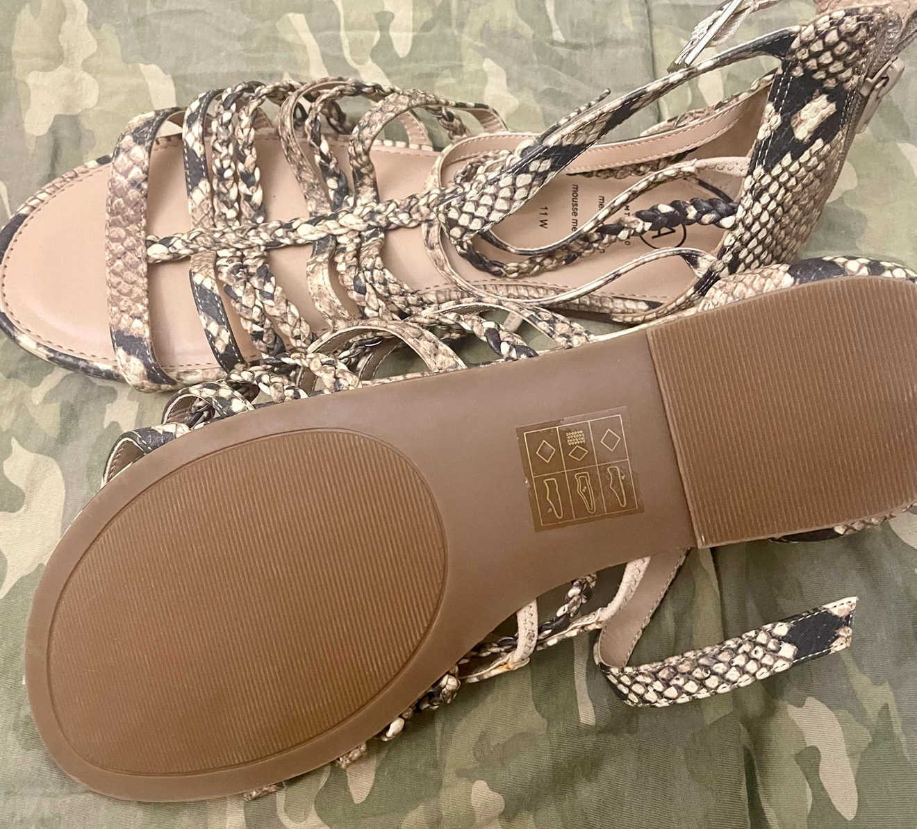 H&M Black Slides & Faux Snake Gladiator Sandals - photo 3