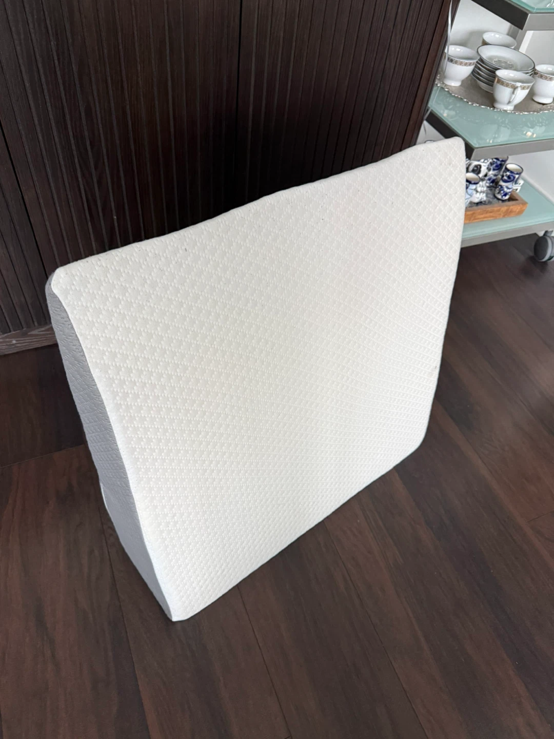 Wedge pillow - photo 4