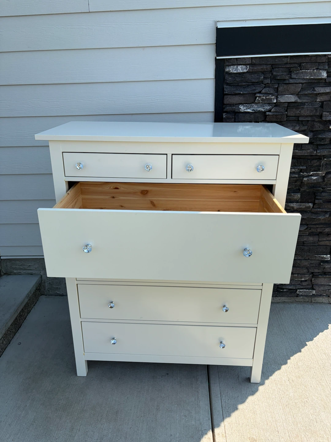 IKEA HEMNES dresser Tall white with crystal knobs - photo 3