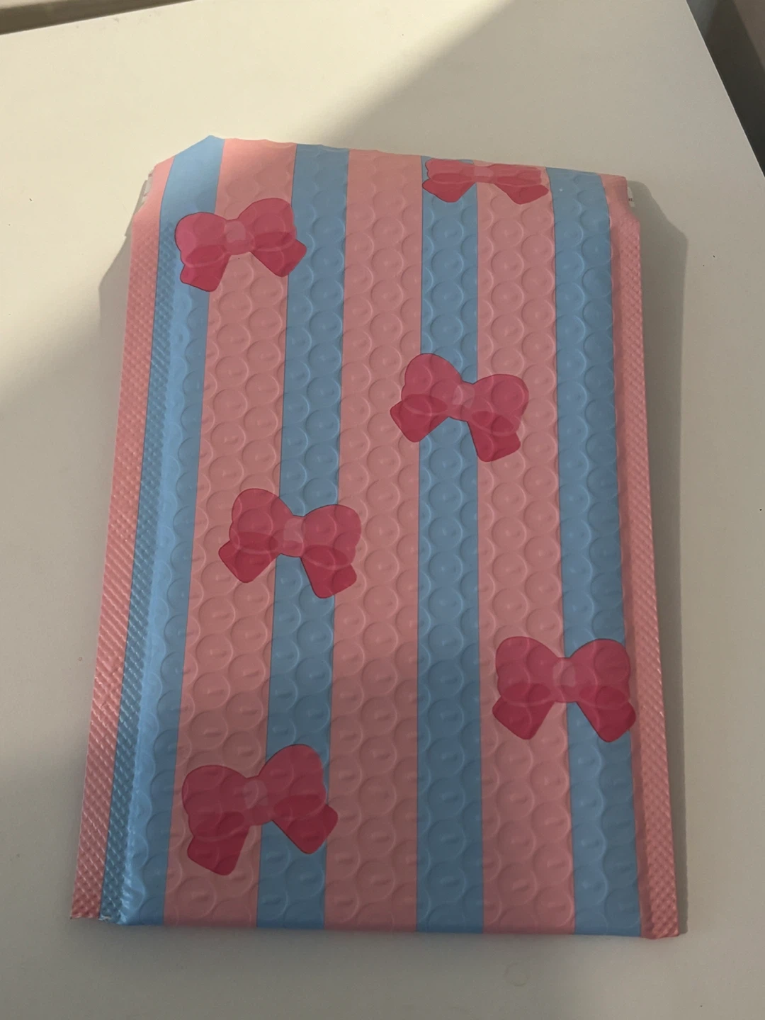 Pink and Blue Striped Bubble Mailer with Bows (200pcs) - photo 2
