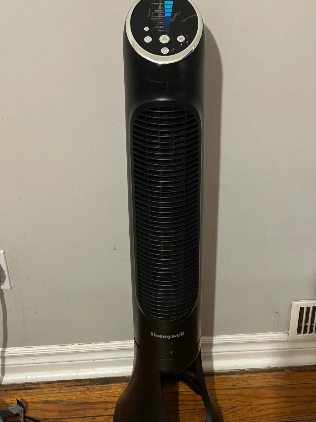 Honeywell Tower Fan - photo 2