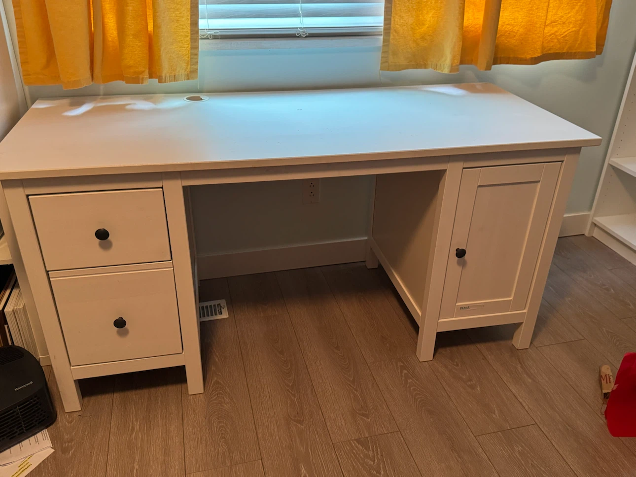 Hemnes Desk