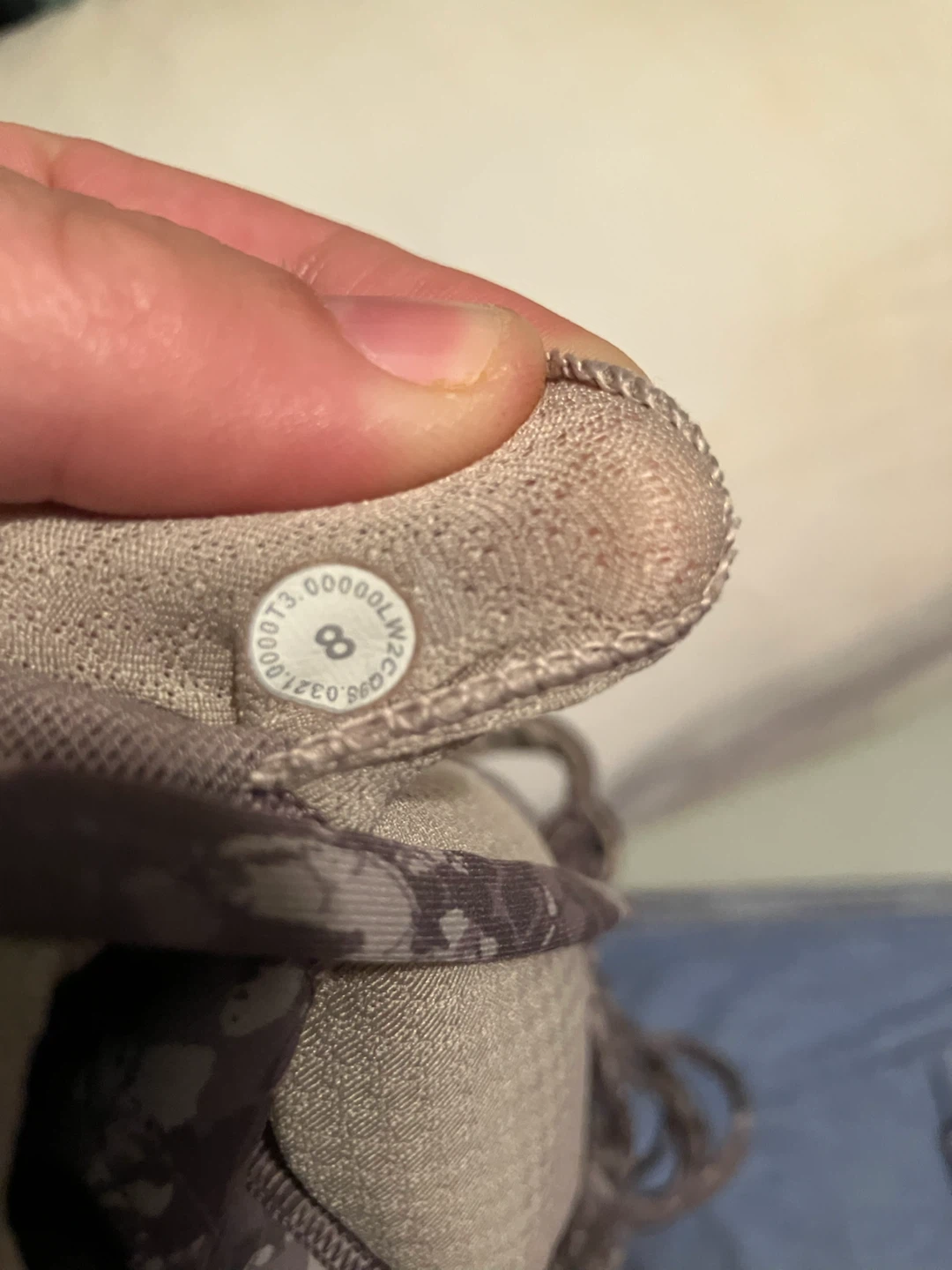 Lululemon Sports Bra - Size 8 - photo 4