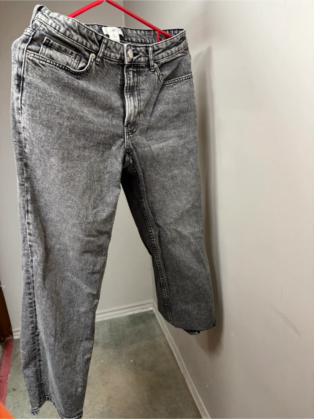 H&M Grey Washed Denim Jeans - photo 2