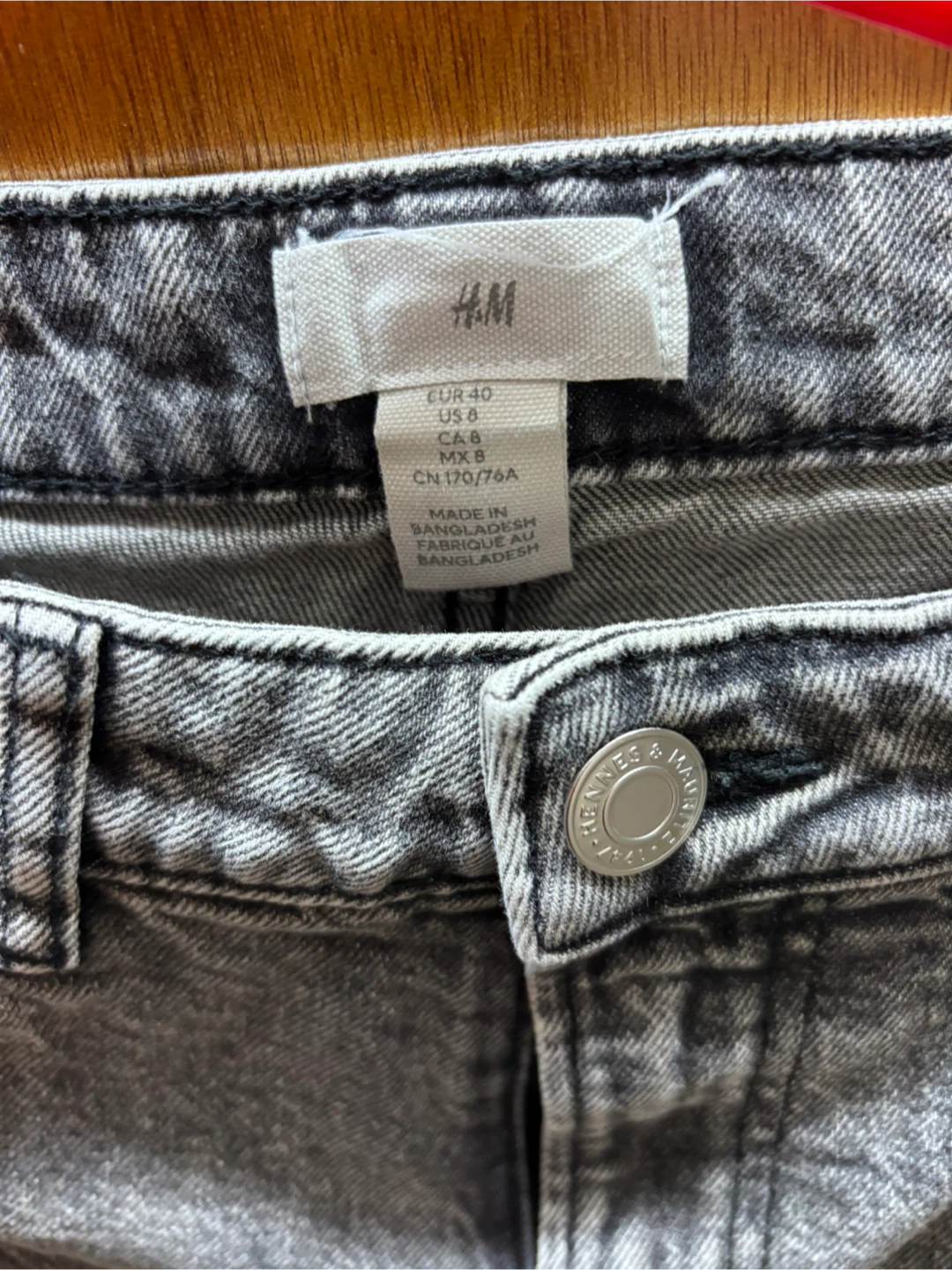 H&M Grey Washed Denim Jeans - photo 4