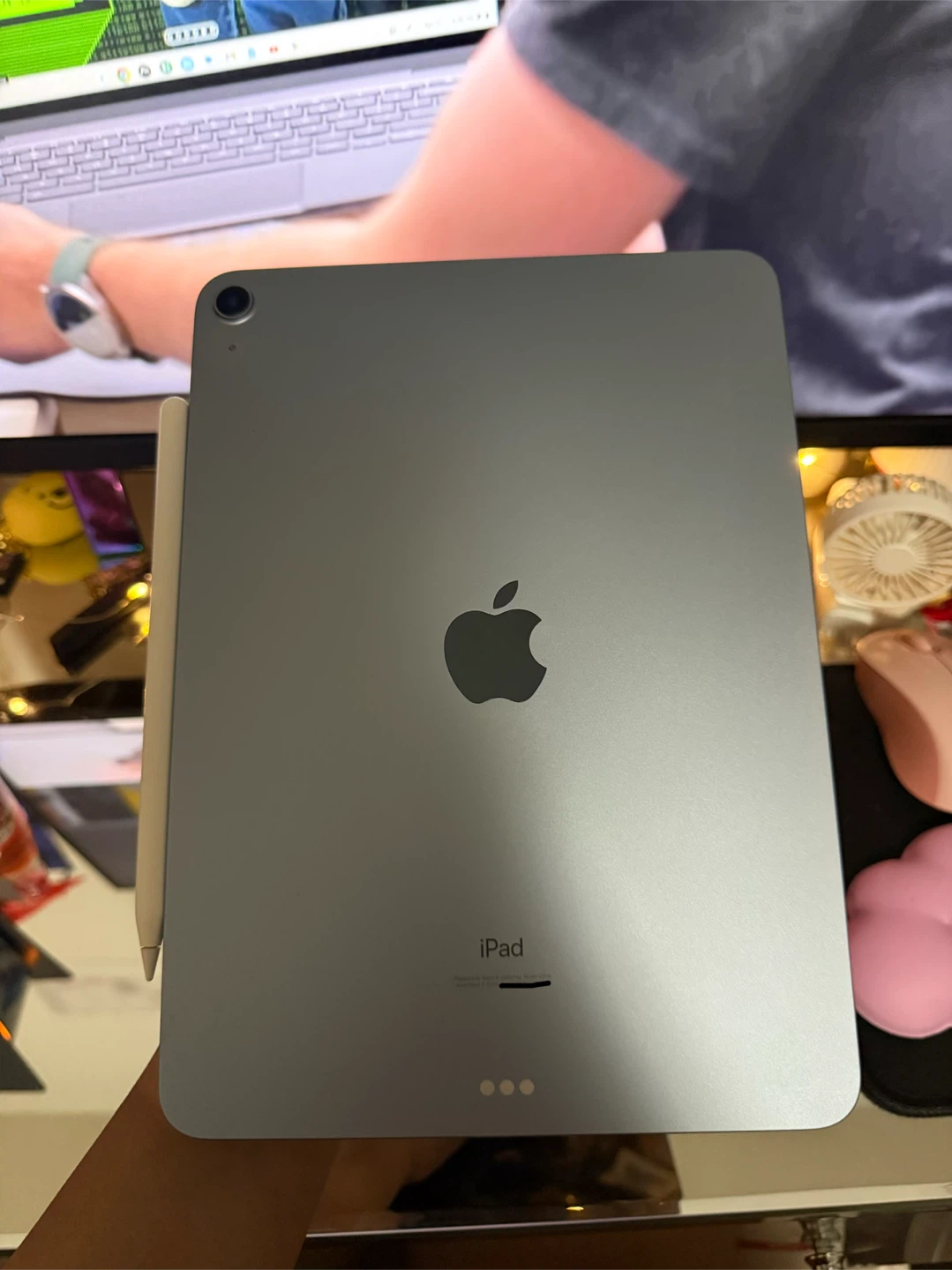 Apple iPad Air (4th Gen) + Apple Pencil 2
