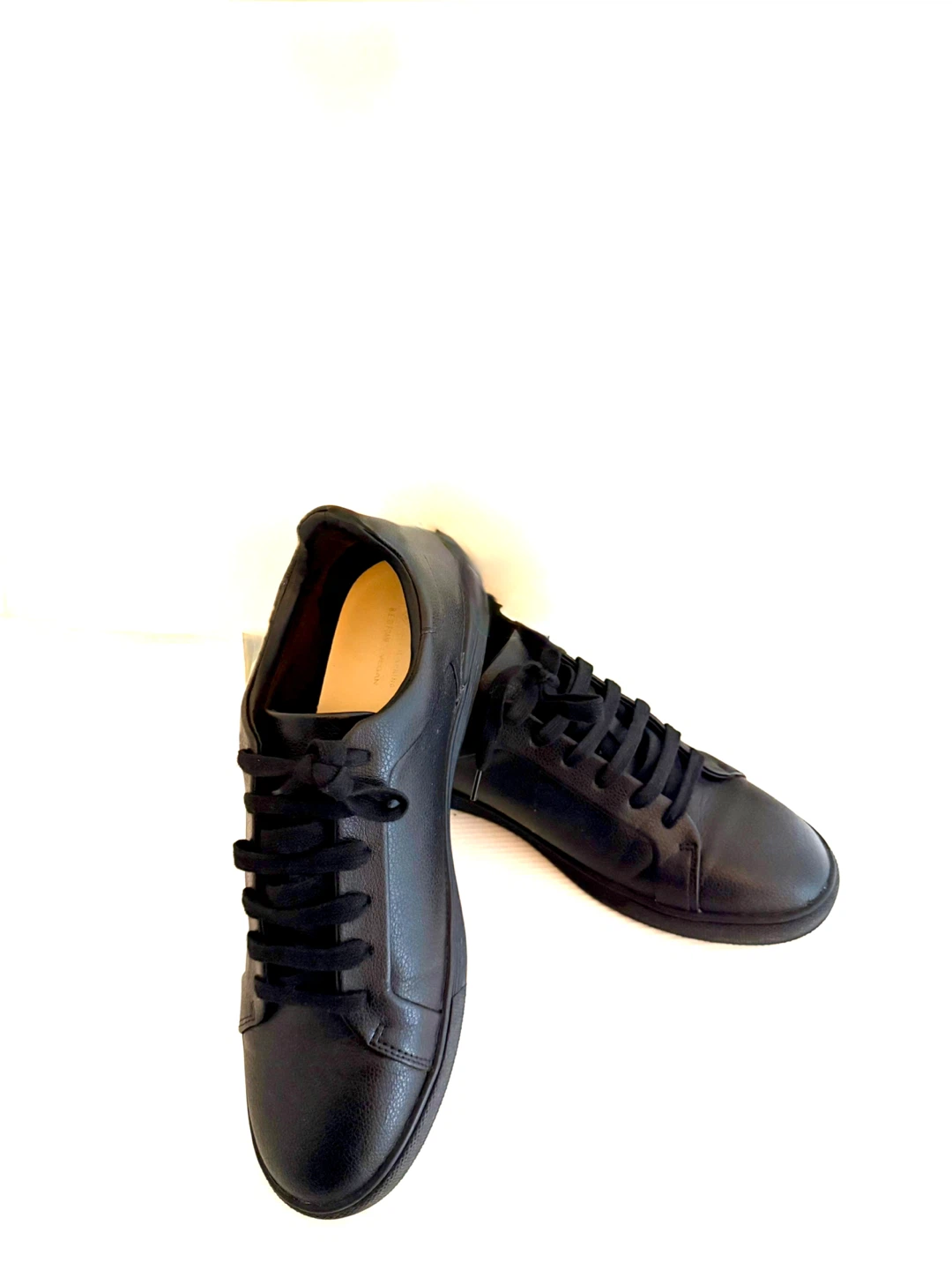 Black Lace-Up Casual Shoes