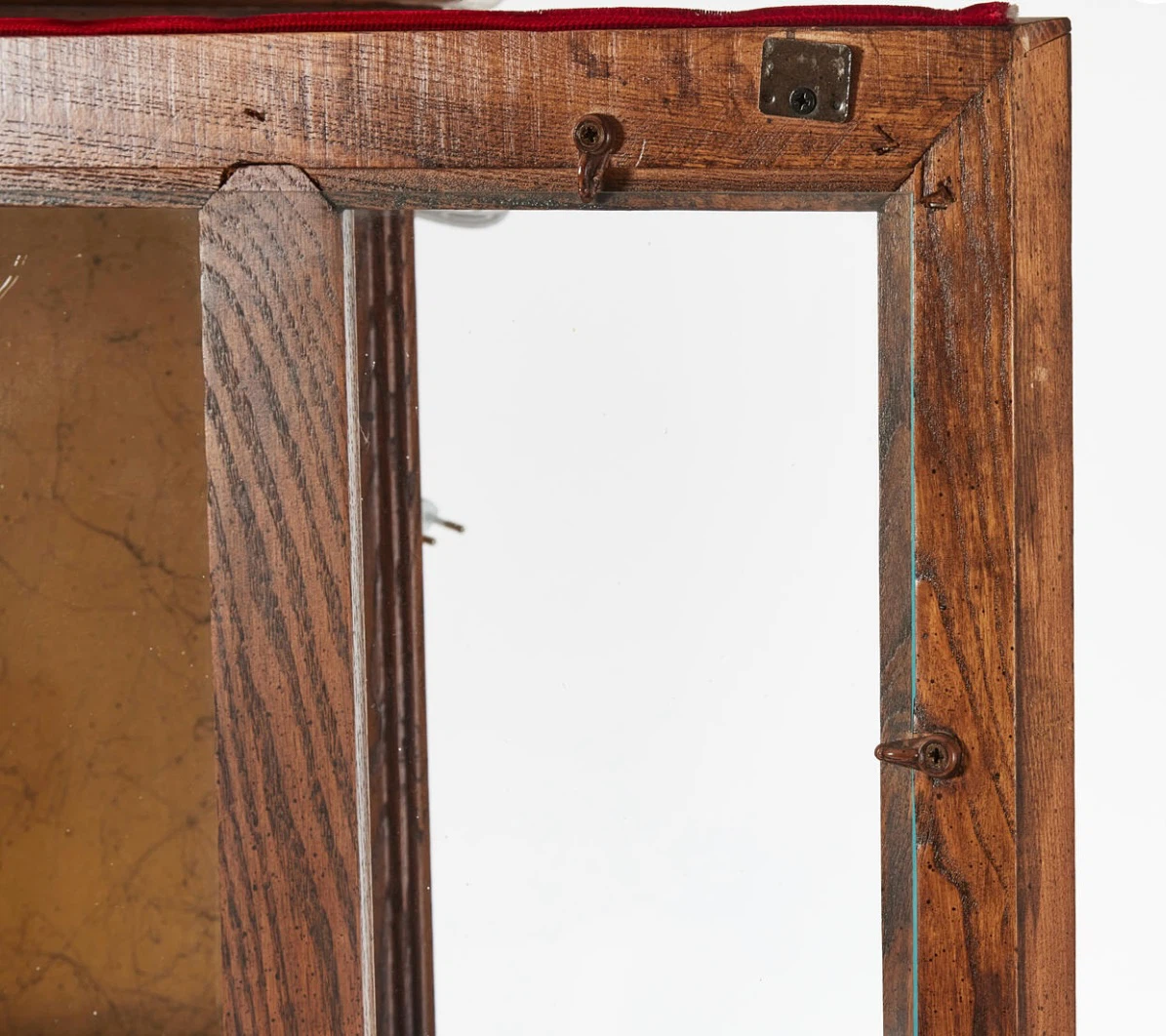 Traditional Solid Oak Wood Curio/Display Cabinet - photo 4