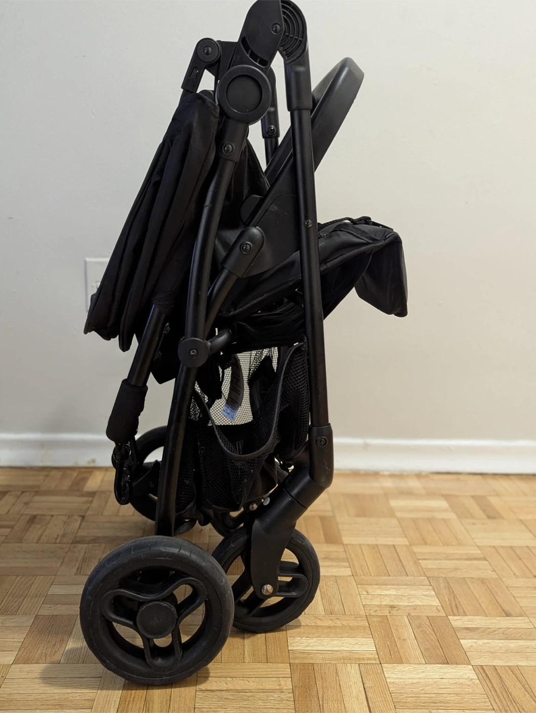 Graco NimbleLite Stroller - Very Good Condition! - photo 5
