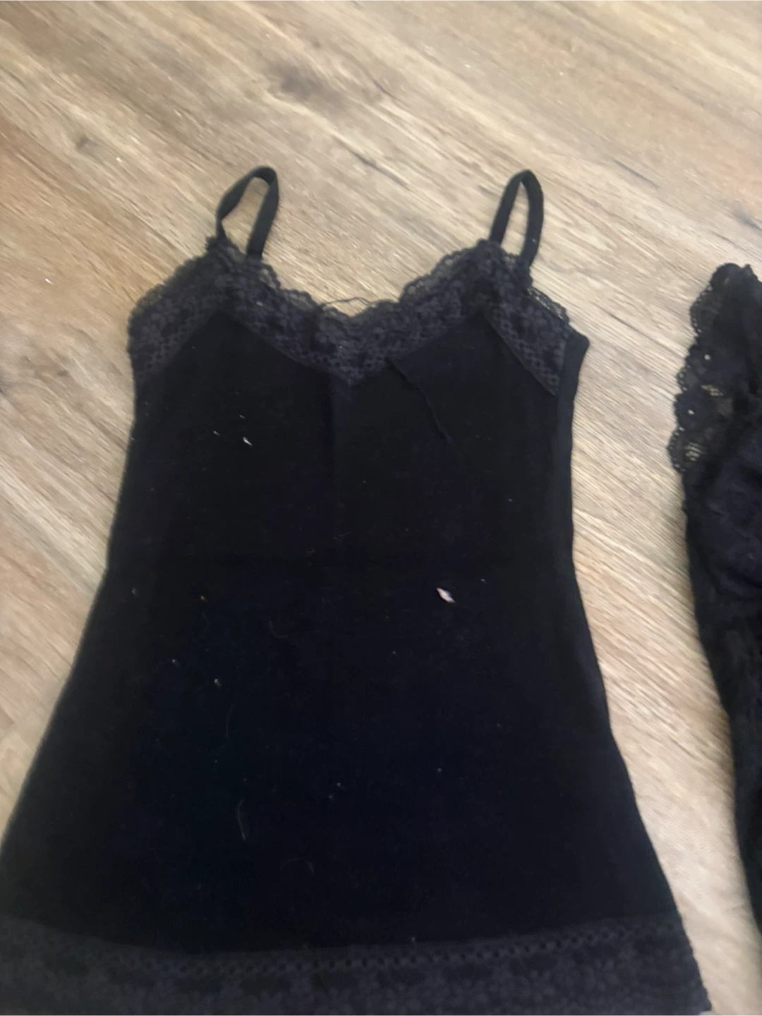 3 black tank tops all size small - photo 2