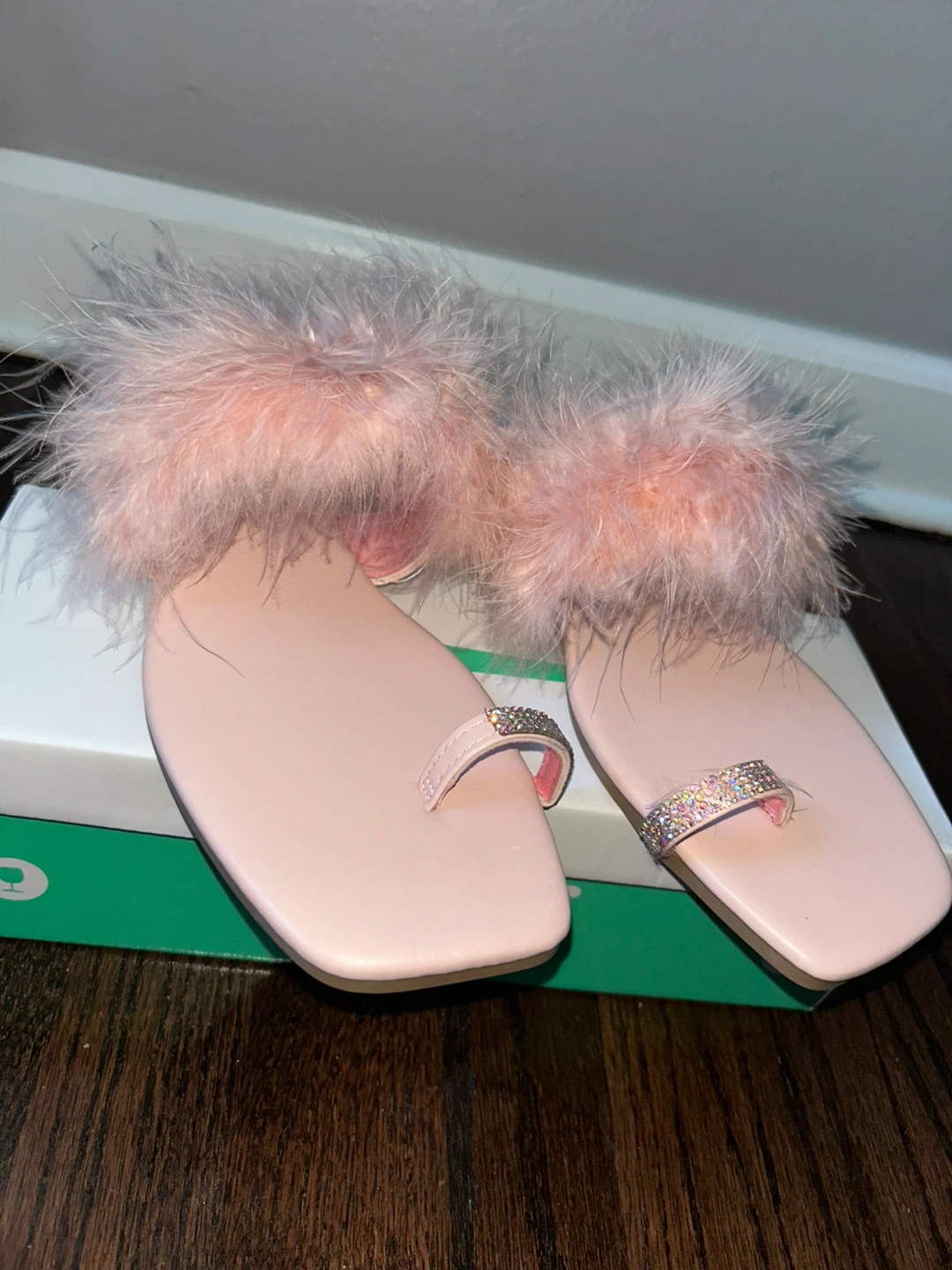 Pink H2K Feather Trimmed Sandals Size 8 - photo 2