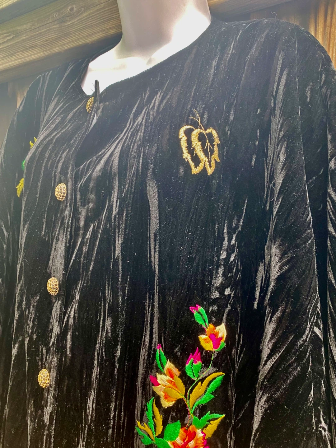 Bardehle Black Embroidered Velvet Coat, Size 2XL - photo 3