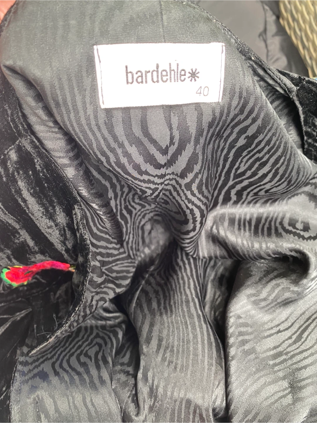 Bardehle Black Embroidered Velvet Coat, Size 2XL - photo 4