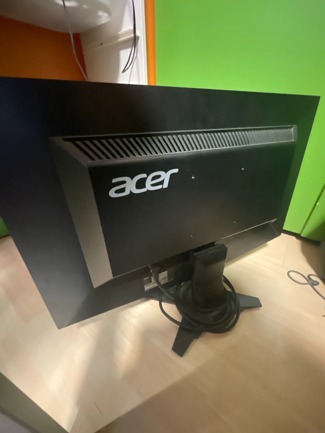 Acer G245HQ 23.6-inch monitor