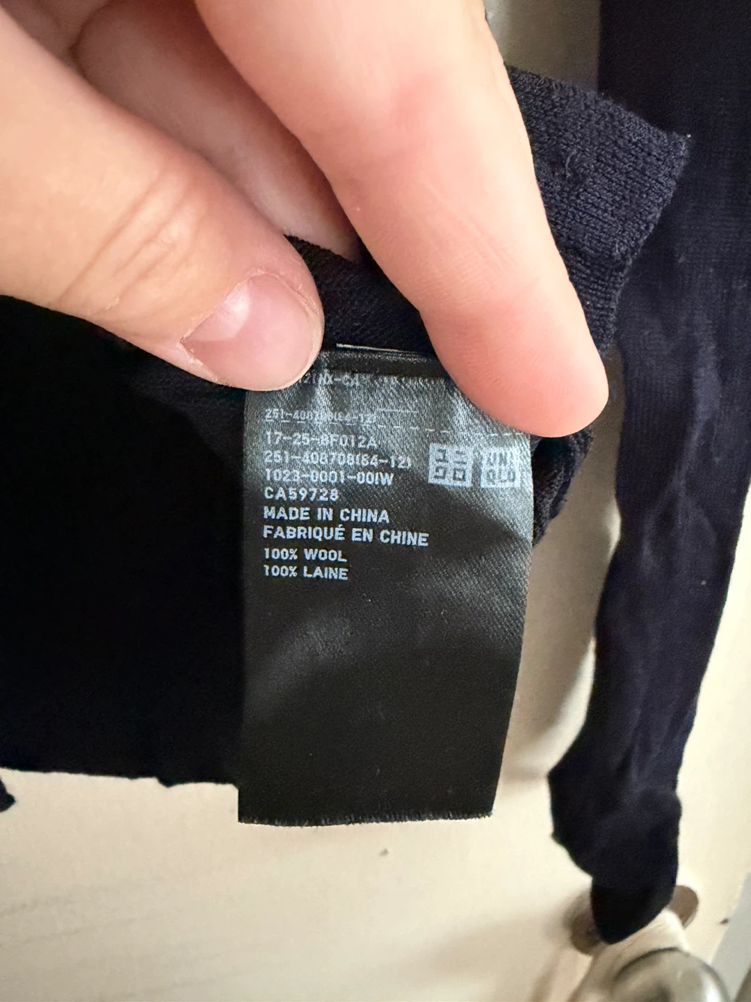 UNIQLO Navy 100% Wool Cardigan - photo 3