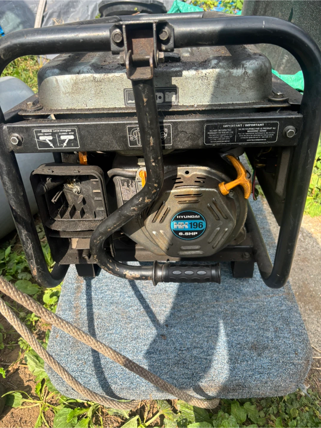 Working Hyundai generator - photo 2