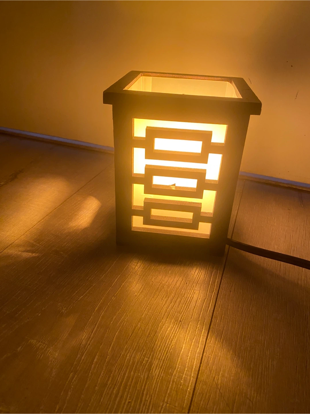 Wooden Decorative Table Lamp