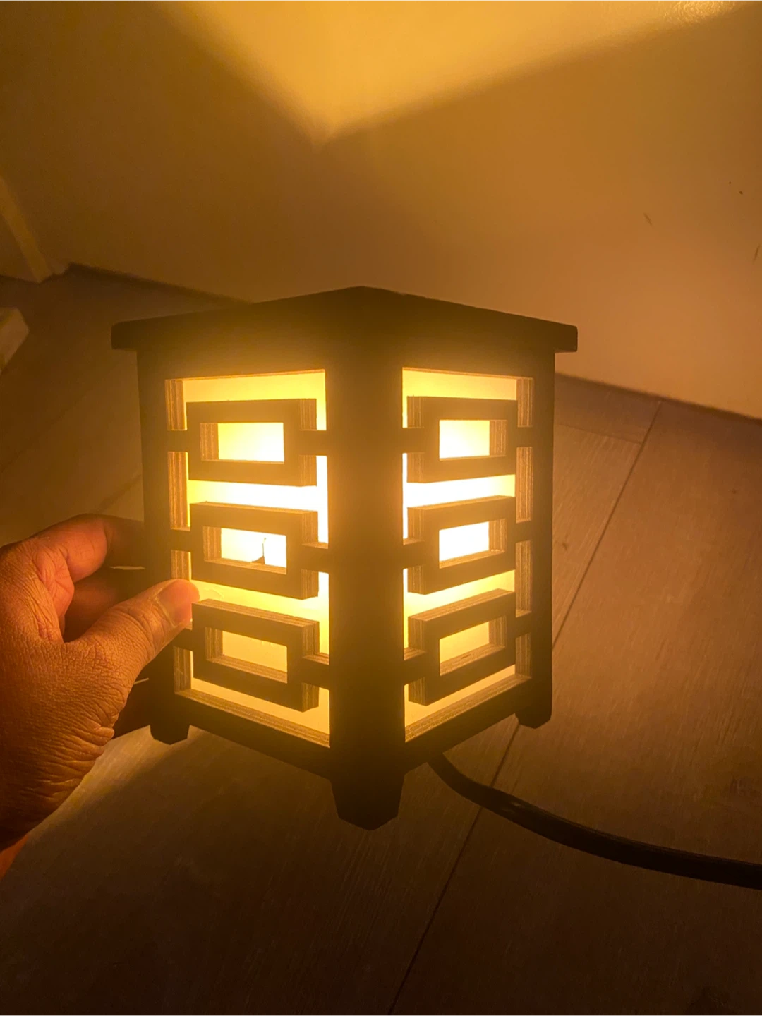 Wooden Decorative Table Lamp - photo 3