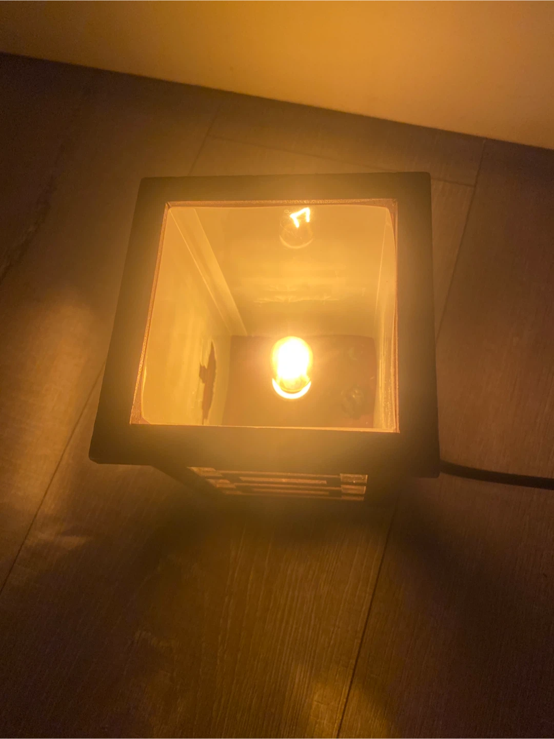 Wooden Decorative Table Lamp - photo 4