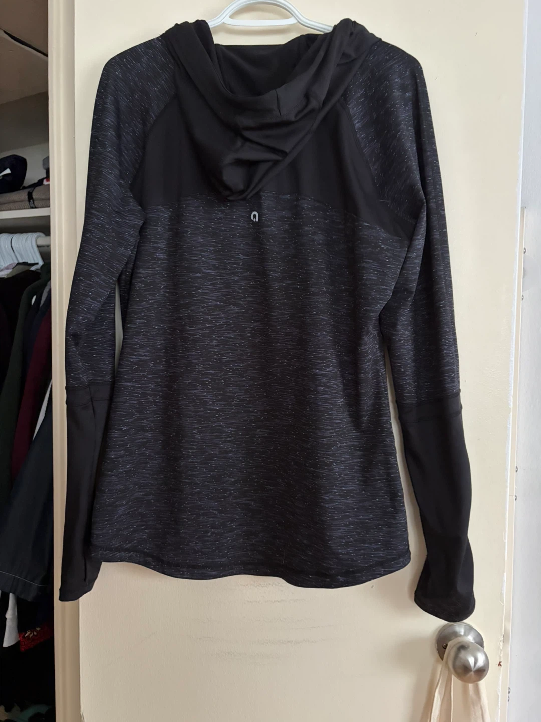 Hyba Women's Black Athletic Hoodie L/G - photo 4