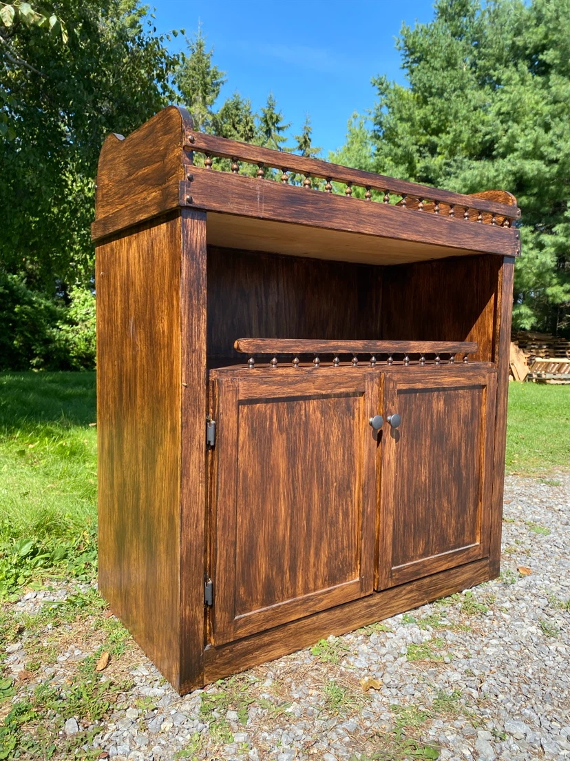 Vintage Solid Wood Water Bar / Cabinet (CAN DELIVER) - photo 2