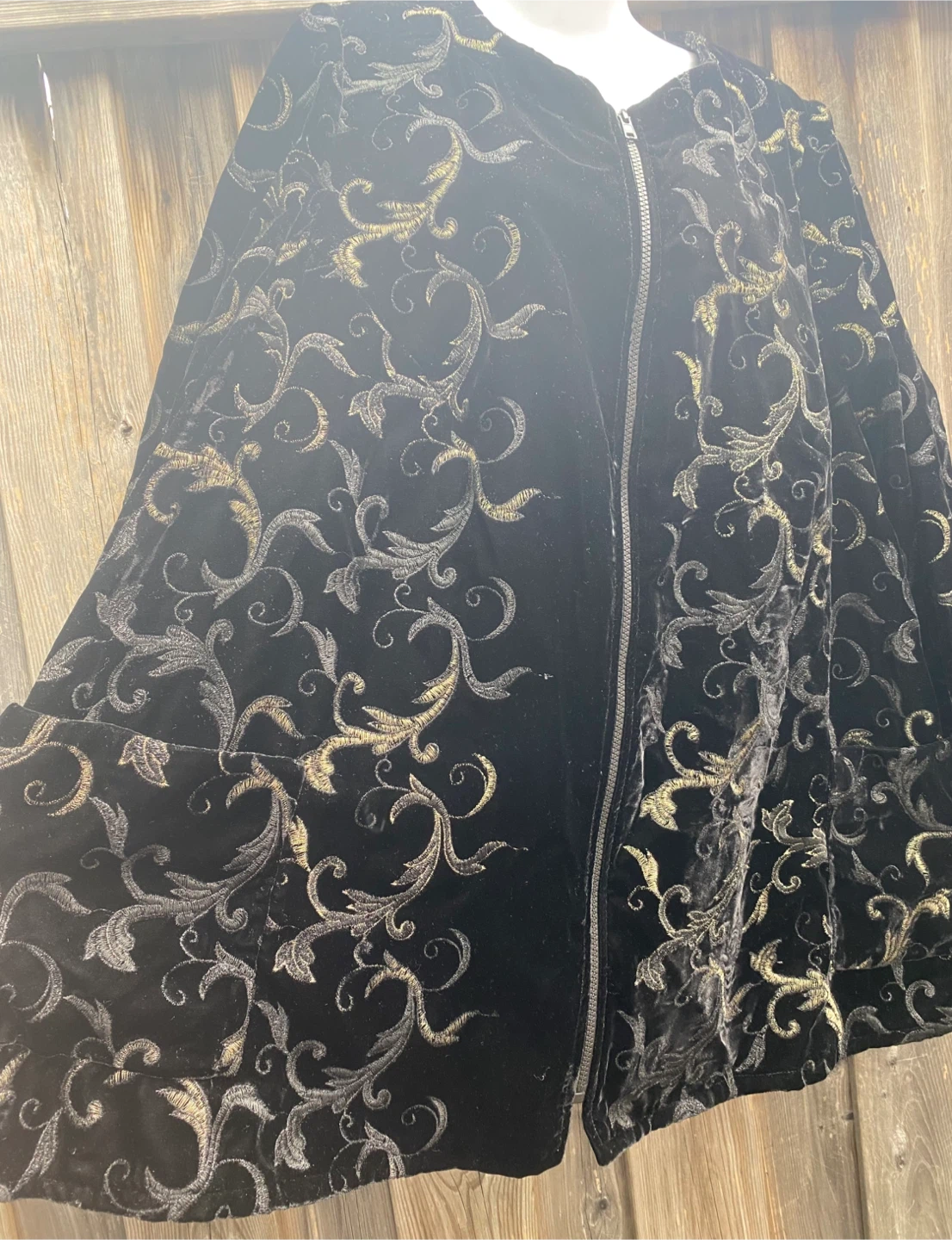Black and Gold Embroidered Velvet Jacket/Coat, Size XXL - photo 3