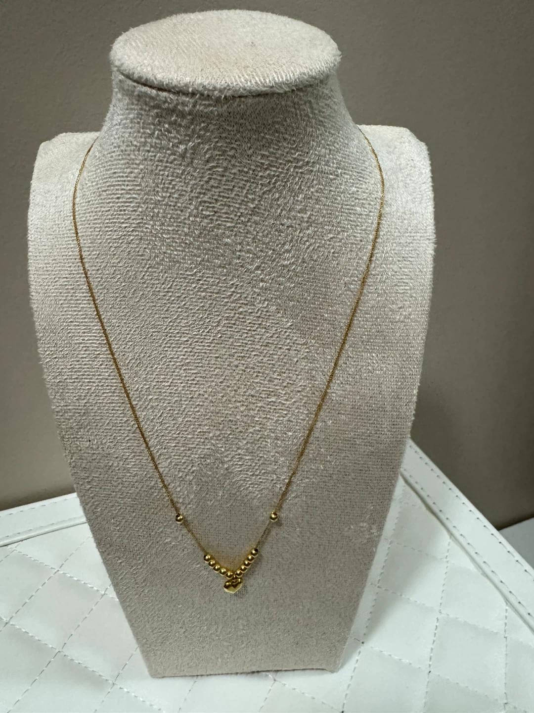 18k Gold Necklace with Heart Pendant