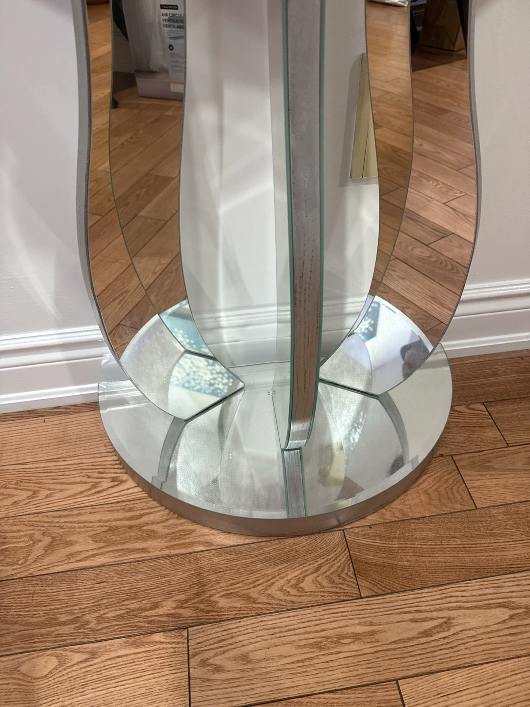 Mirrored Console Table - photo 4