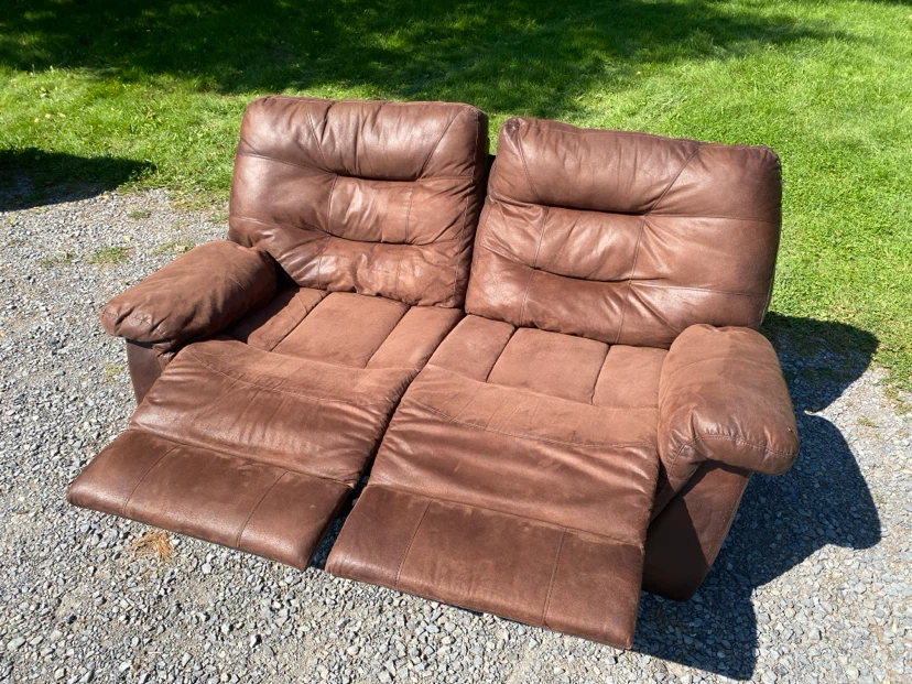 Modern Microsuede Reclining Love Seat Sofa (CAN DELIVER) - photo 3