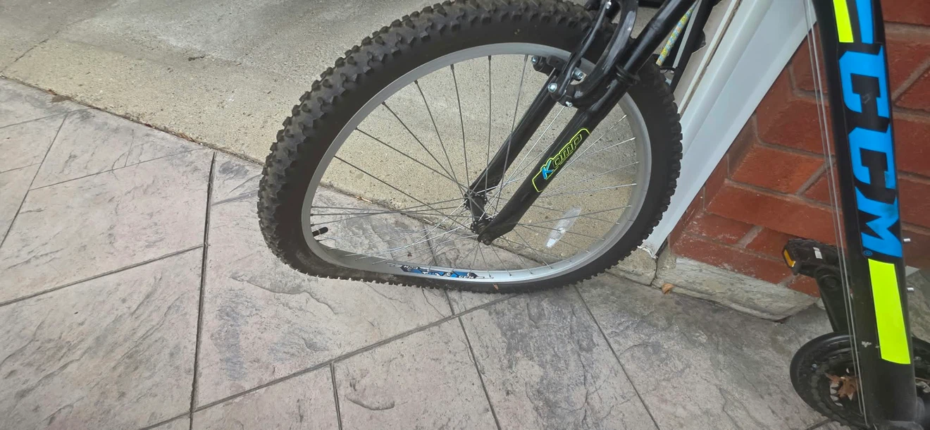 CCM Mountain Bike - photo 3