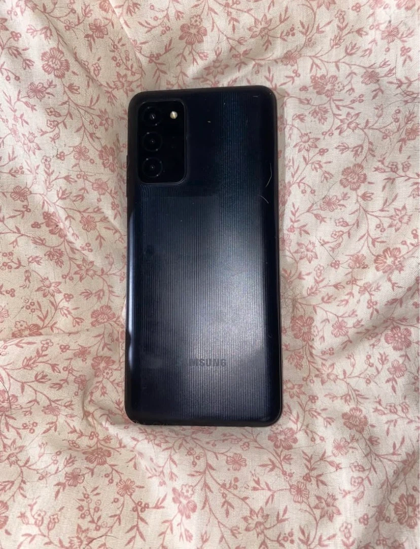 Black Samsung Galaxy A03s smartphone - photo 3