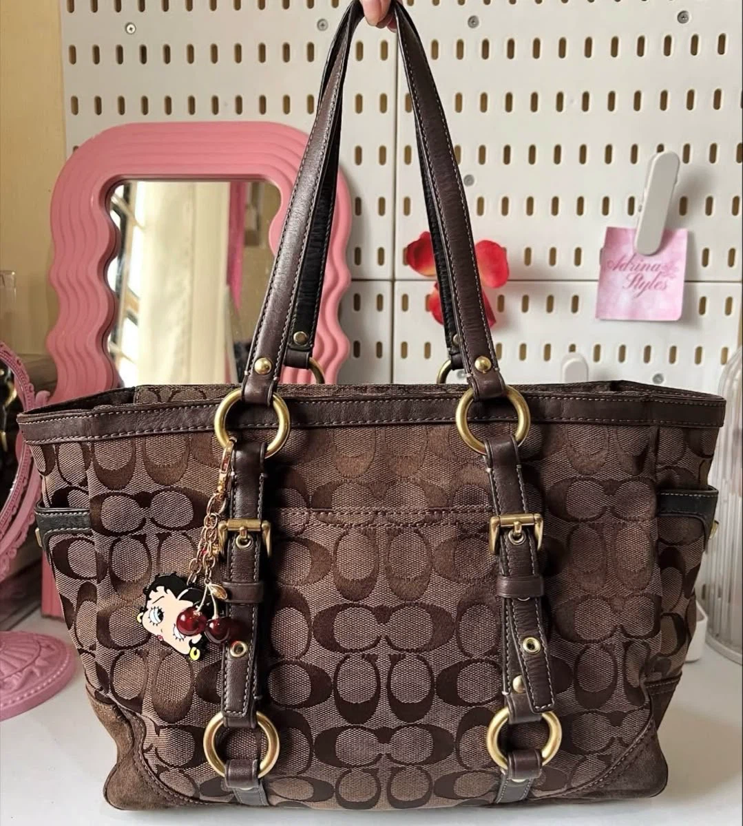 Vintage Coach bag!!- LOOKING!!! - photo 4