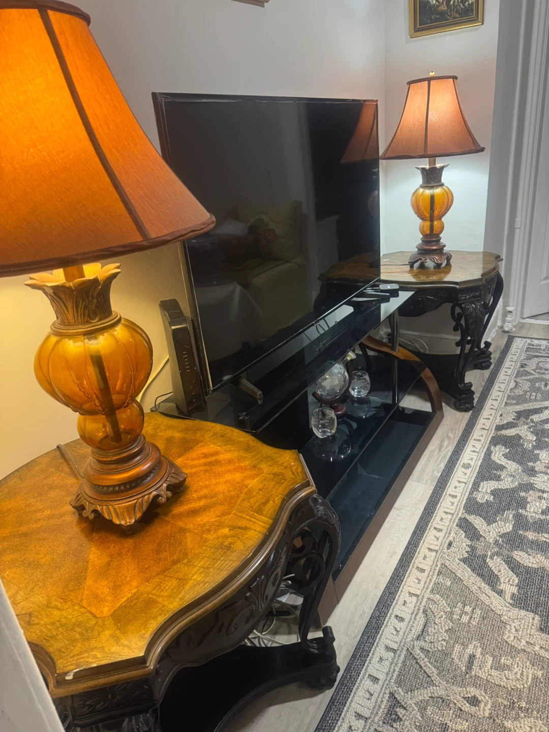 Coffee table, 2 ends table & TV stand - photo 3