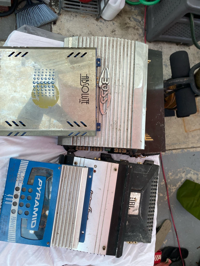 Car Audio Amplifiers - Boss, Absolute, Pyramid, JBL, Interfire