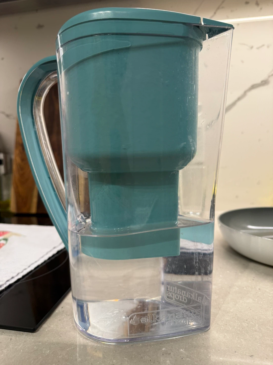 Alkanatur Drops Water Filter Pitcher in Turquoise - photo 3