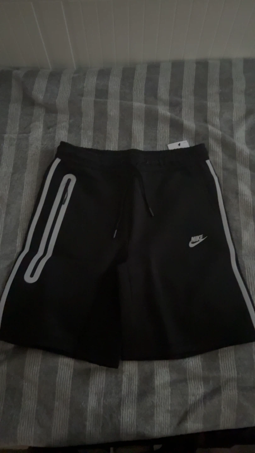 Nike Tech Fleece Shorts - Black - photo 2