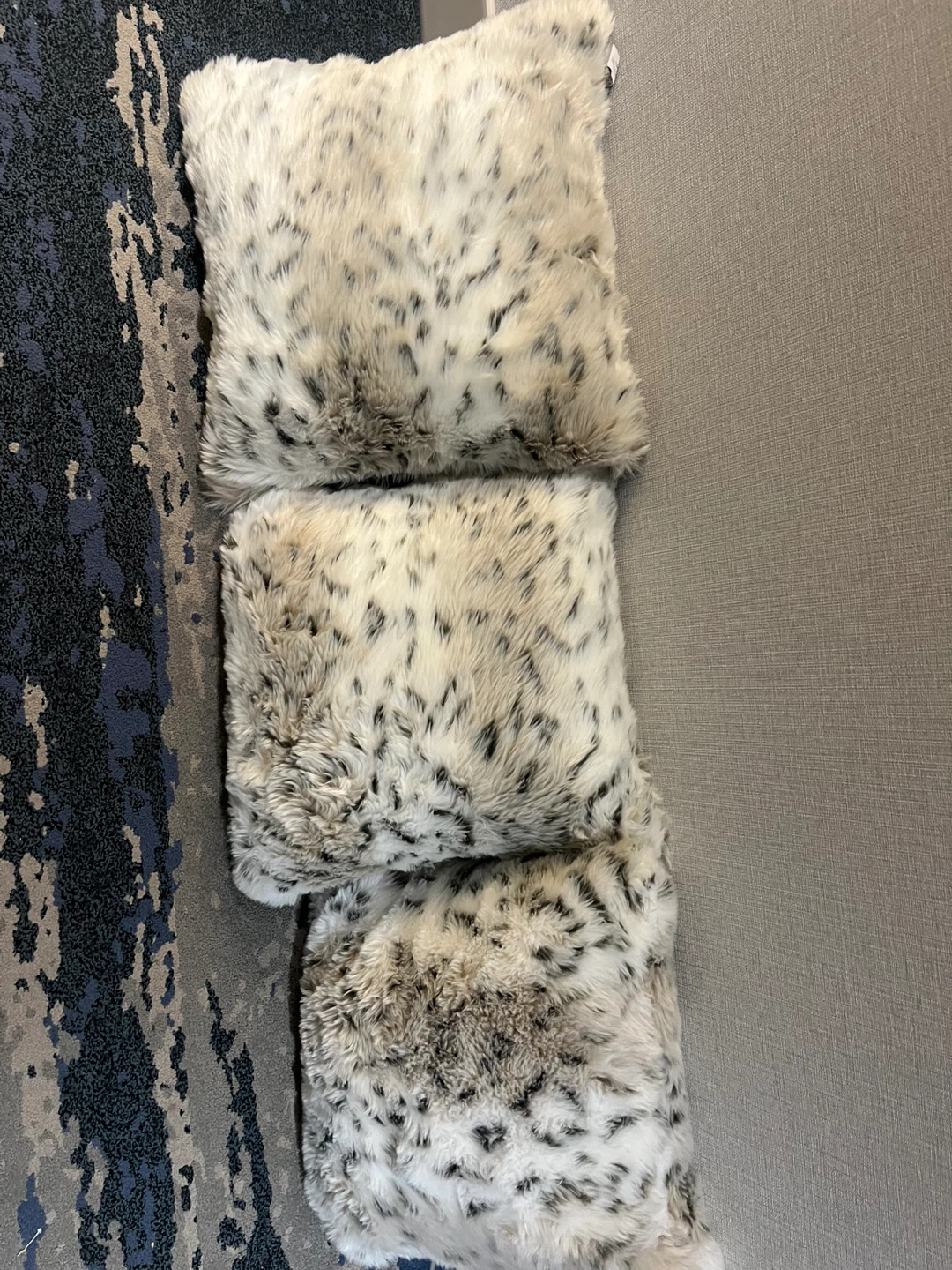 Set of 3 Samantha Pynn Faux Fur  - Super Soft & Cozy! - photo 3