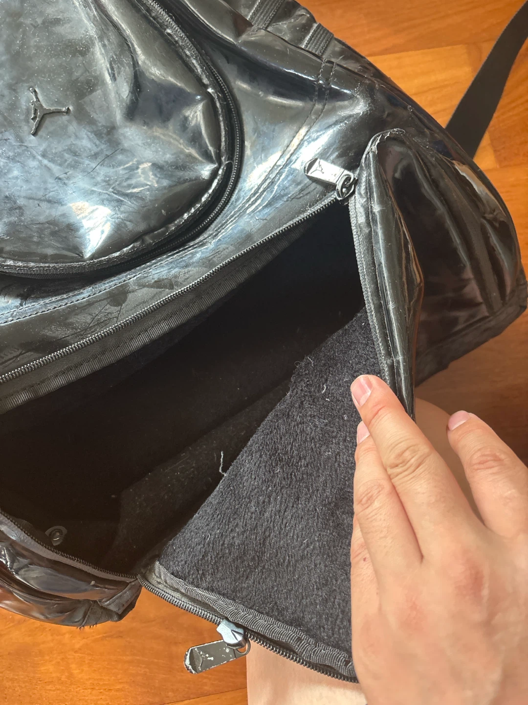 Black Jordan "23" Backpack so old - photo 3