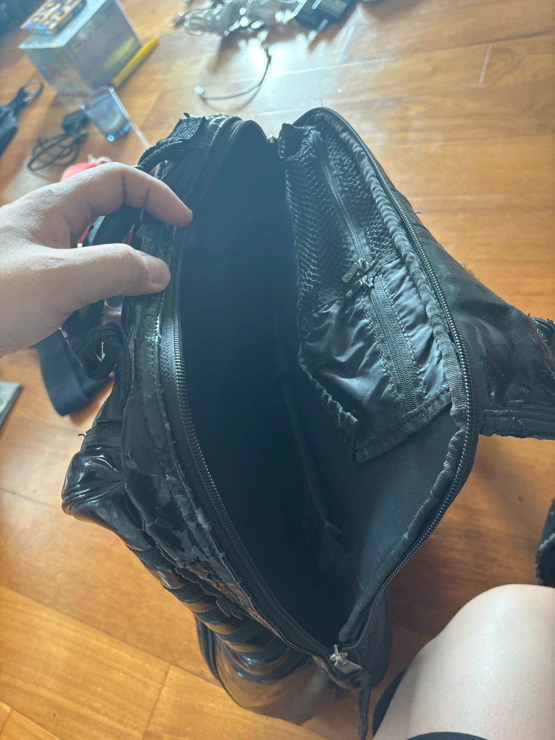 Black Jordan "23" Backpack so old - photo 4