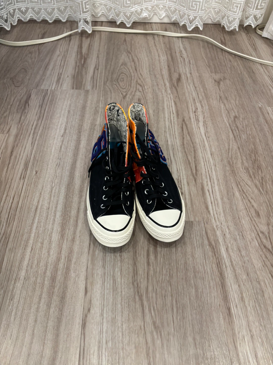 Converse Chuck Taylor All Star High Top Shoes - Size 10