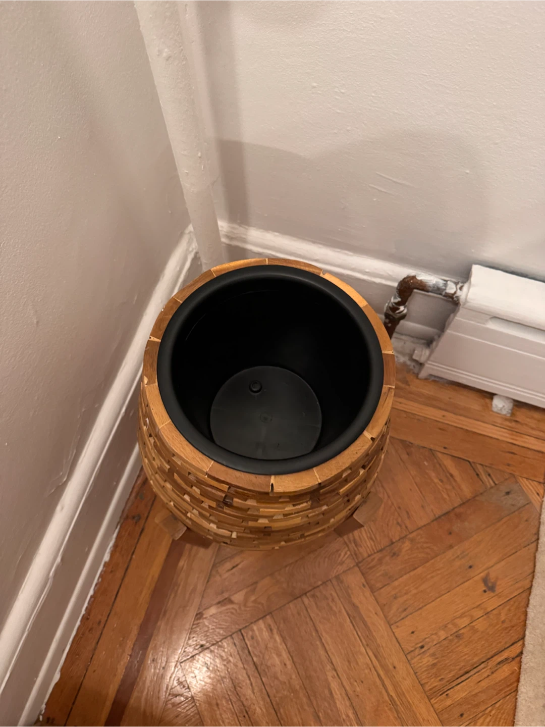 Plant pot with stand - photo 3