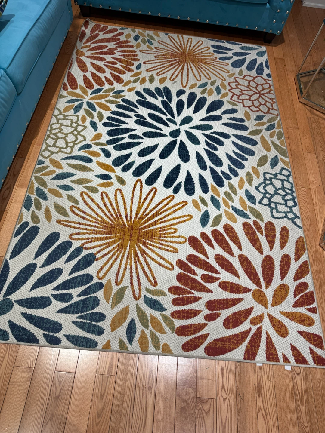 Area Rug with Floral Design
